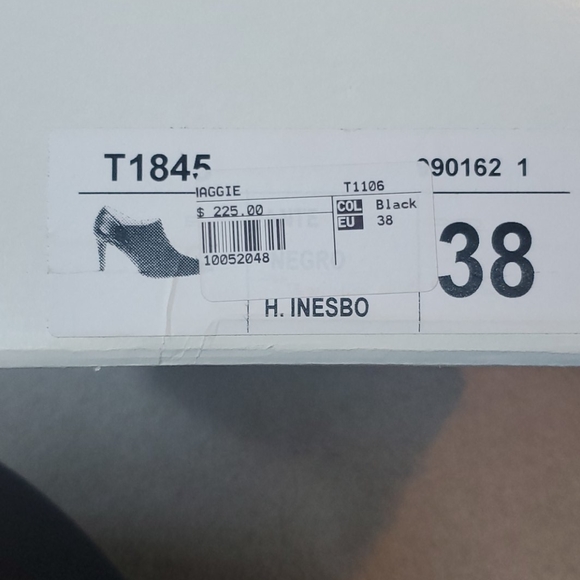 Brenda Zaro Inesbo Booties - Picture 5 of 5